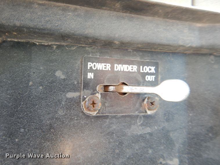 image for item DJ0414 2000 International 4900  dump truck