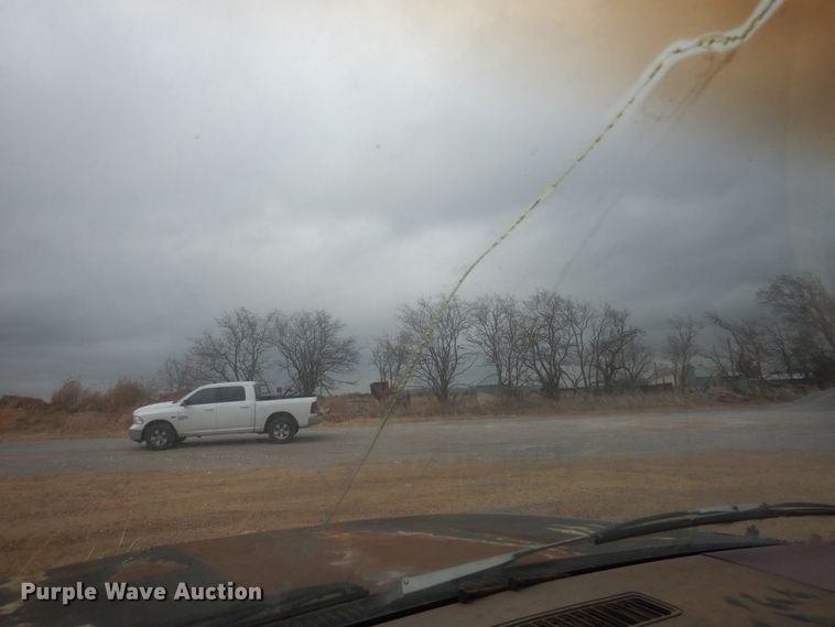 image for item DJ4789 1988 Chevrolet 1500  pickup truck