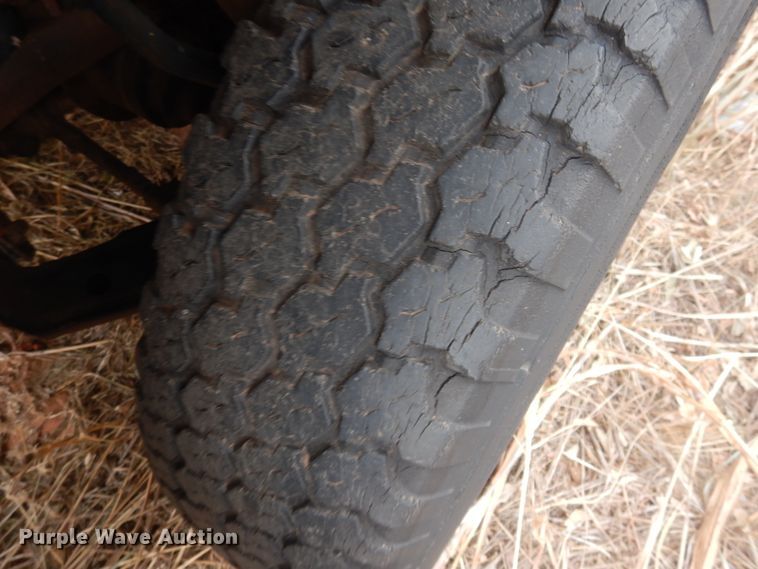 image for item DJ4789 1988 Chevrolet 1500  pickup truck