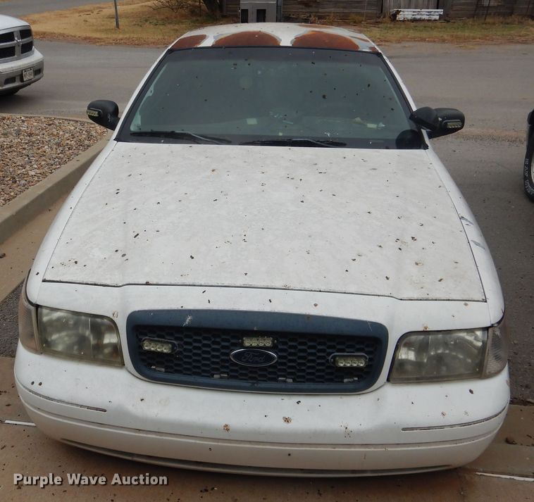 image for item DJ4792 2003 Ford Crown Victoria Police Interceptor