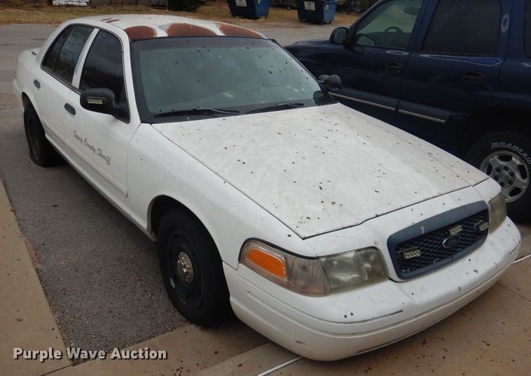 image for item DJ4792 2003 Ford Crown Victoria Police Interceptor