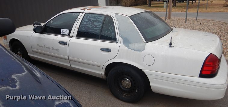 image for item DJ4792 2003 Ford Crown Victoria Police Interceptor