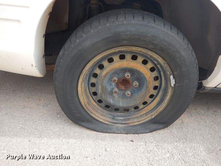 image for item DJ4792 2003 Ford Crown Victoria Police Interceptor