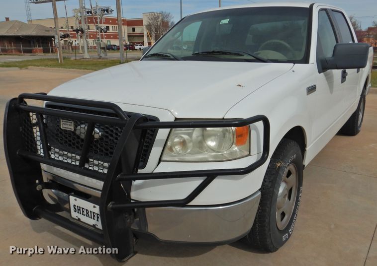 image for item DJ8350 2006 Ford F150  SuperCrew pickup truck