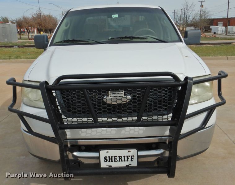 image for item DJ8350 2006 Ford F150  SuperCrew pickup truck