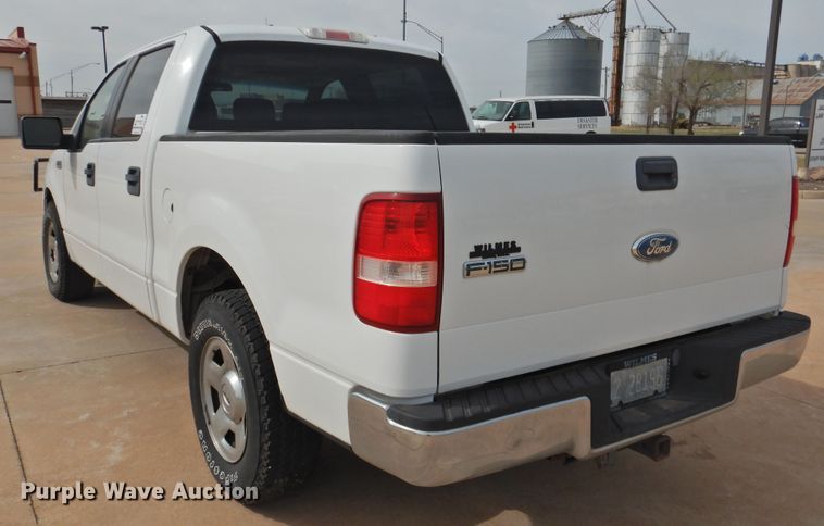 image for item DJ8350 2006 Ford F150  SuperCrew pickup truck