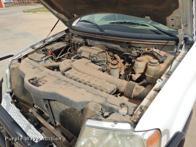 image for item DJ8350 2006 Ford F150  SuperCrew pickup truck