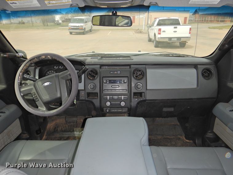 image for item DJ8351 2011 Ford F150  SuperCrew pickup truck