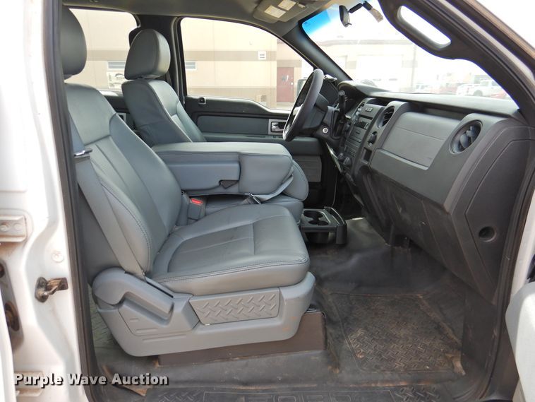 image for item DJ8351 2011 Ford F150  SuperCrew pickup truck