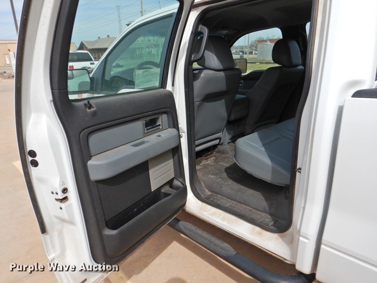 image for item DJ8351 2011 Ford F150  SuperCrew pickup truck