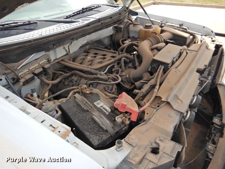 image for item DJ8351 2011 Ford F150  SuperCrew pickup truck