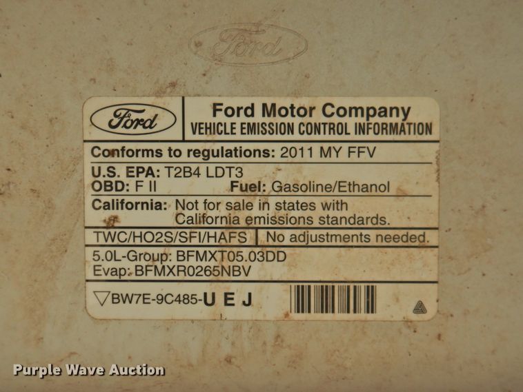 image for item DJ8351 2011 Ford F150  SuperCrew pickup truck