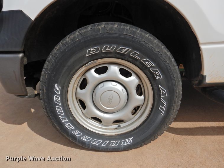 image for item DJ8351 2011 Ford F150  SuperCrew pickup truck