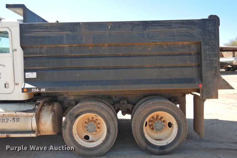 image for item DJ8375 1985 Peterbilt 359  dump truck