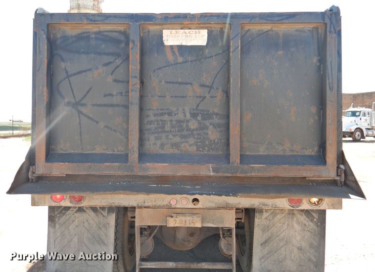 image for item DJ8375 1985 Peterbilt 359  dump truck