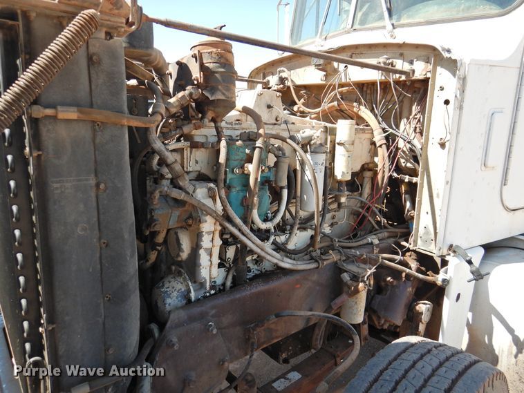 image for item DJ8375 1985 Peterbilt 359  dump truck