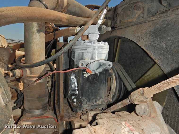 image for item DJ8375 1985 Peterbilt 359  dump truck