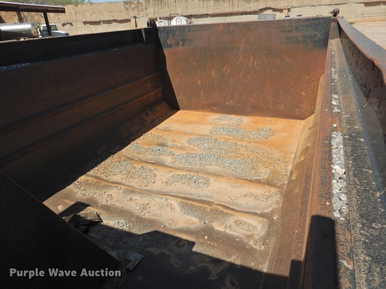 image for item DJ8375 1985 Peterbilt 359  dump truck