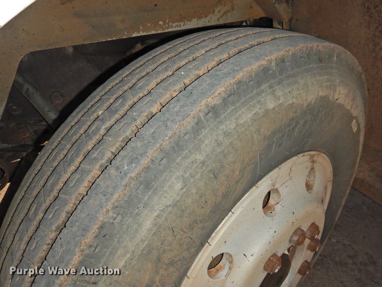 image for item DJ8375 1985 Peterbilt 359  dump truck