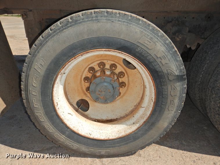 image for item DJ8375 1985 Peterbilt 359  dump truck