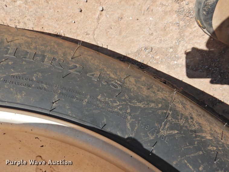 image for item DJ8375 1985 Peterbilt 359  dump truck