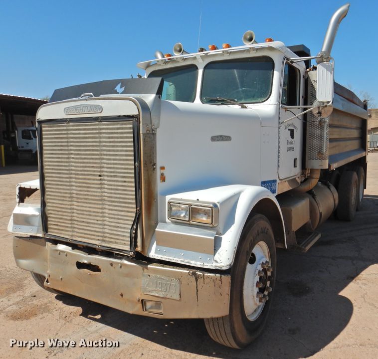 image for item DJ8376 1985 Freightliner FLC  dump truck