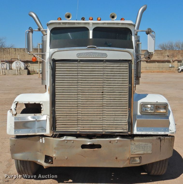 image for item DJ8376 1985 Freightliner FLC  dump truck