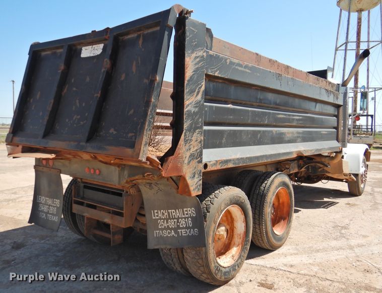 image for item DJ8376 1985 Freightliner FLC  dump truck