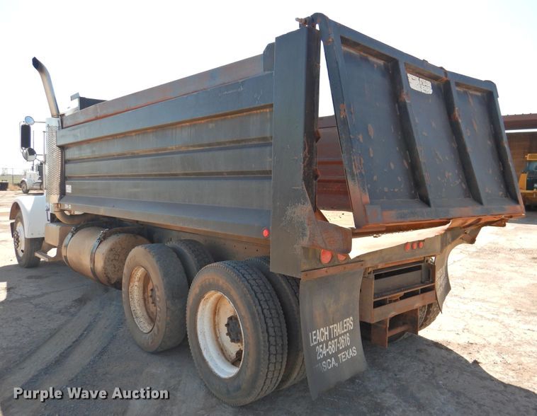 image for item DJ8376 1985 Freightliner FLC  dump truck