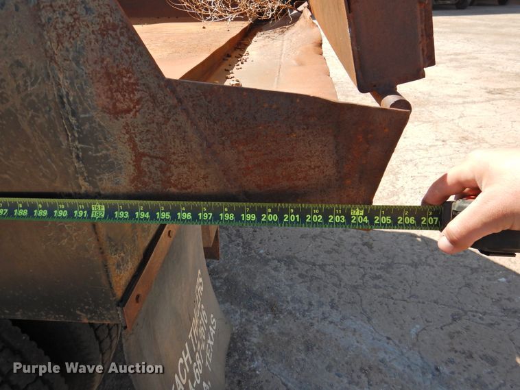 image for item DJ8376 1985 Freightliner FLC  dump truck