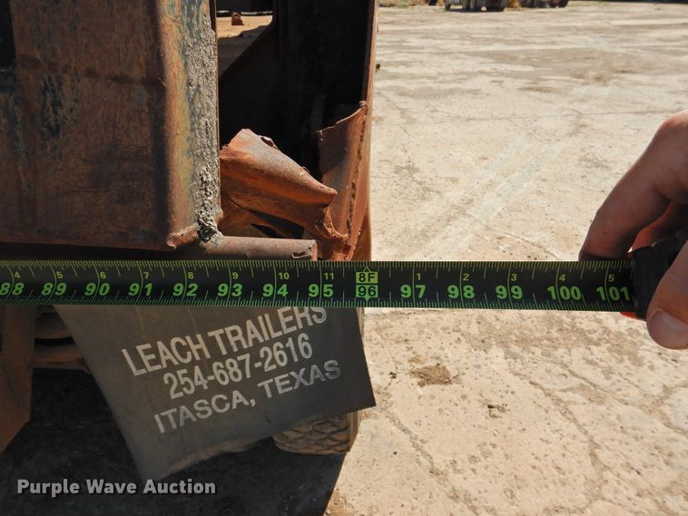 image for item DJ8376 1985 Freightliner FLC  dump truck