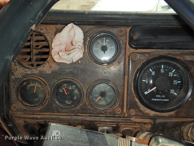 image for item DJ8376 1985 Freightliner FLC  dump truck