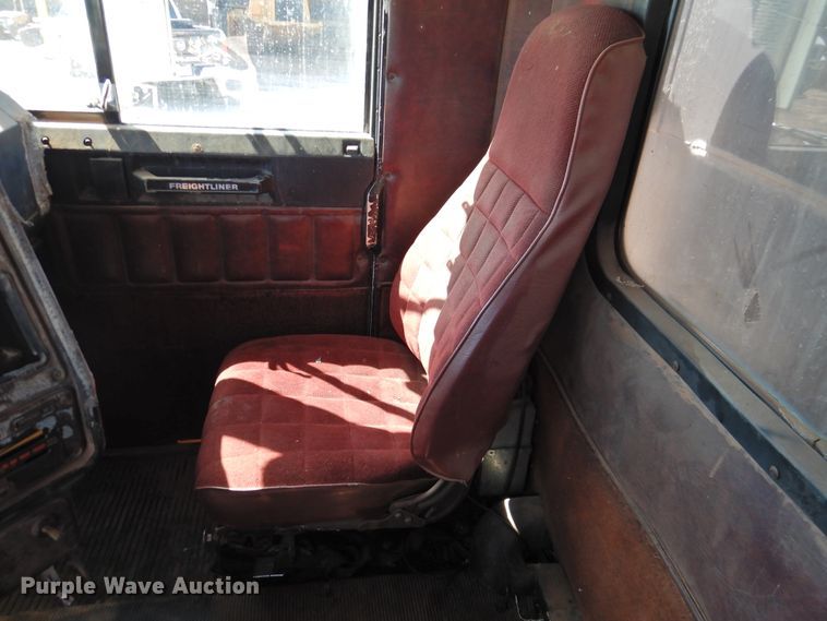 image for item DJ8376 1985 Freightliner FLC  dump truck