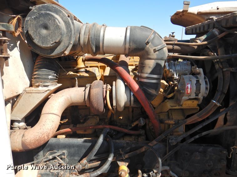 image for item DJ8376 1985 Freightliner FLC  dump truck