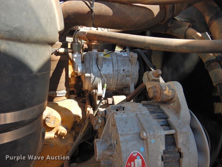 image for item DJ8376 1985 Freightliner FLC  dump truck