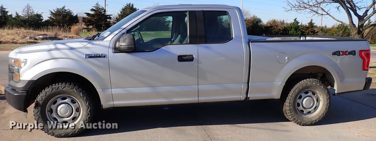 image for item DK4551 2016 Ford F150  SuperCab pickup truck