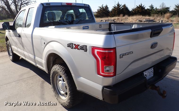 image for item DK4551 2016 Ford F150  SuperCab pickup truck