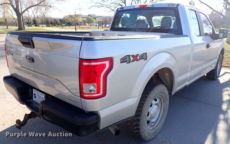 image for item DK4551 2016 Ford F150  SuperCab pickup truck