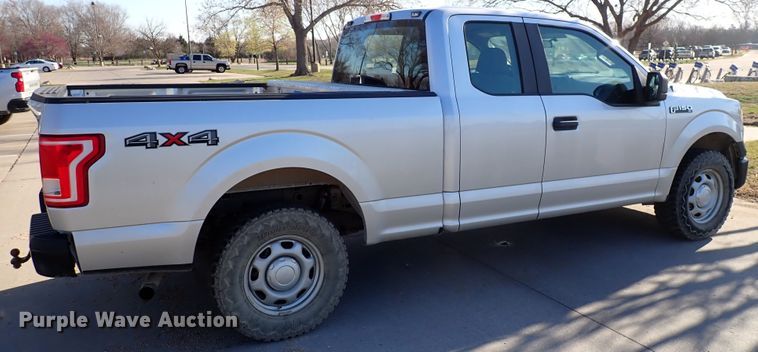 image for item DK4551 2016 Ford F150  SuperCab pickup truck