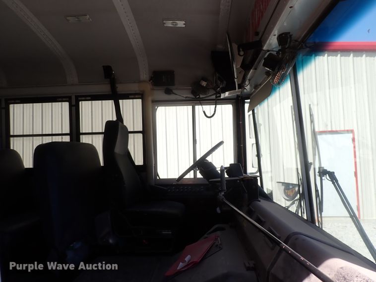 image for item DK4681 2000 Thomas  school bus