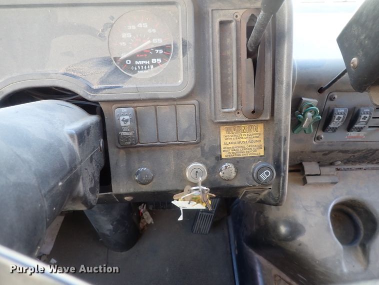 image for item DK4681 2000 Thomas  school bus