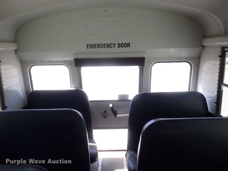 image for item DK4681 2000 Thomas  school bus