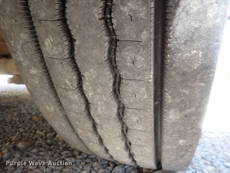 image for item DK4681 2000 Thomas  school bus