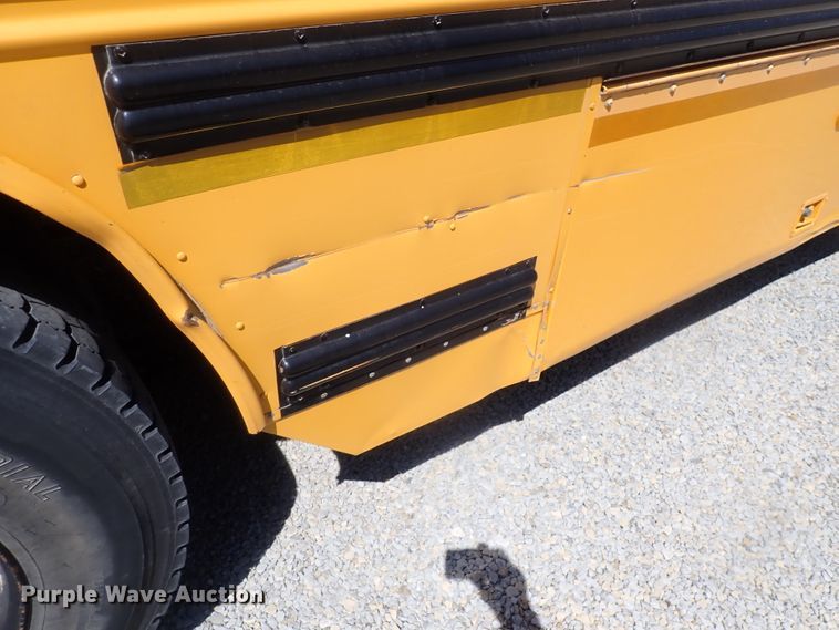 image for item DK4681 2000 Thomas  school bus