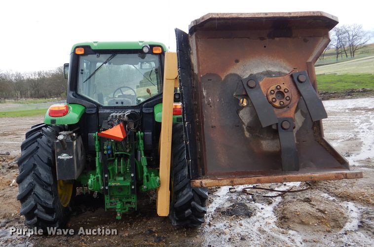 image for item DL2792 2013 John Deere 6105M  MFWD tractor