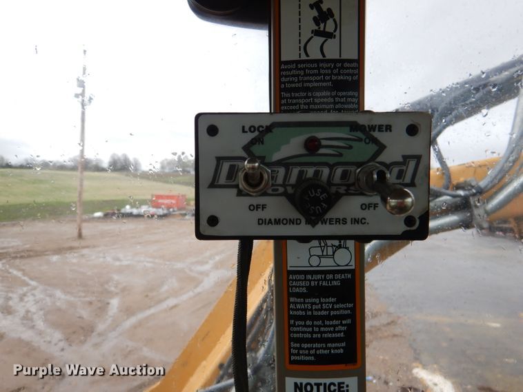 image for item DL2792 2013 John Deere 6105M  MFWD tractor