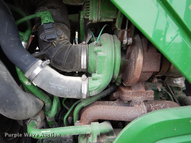 image for item DL2792 2013 John Deere 6105M  MFWD tractor