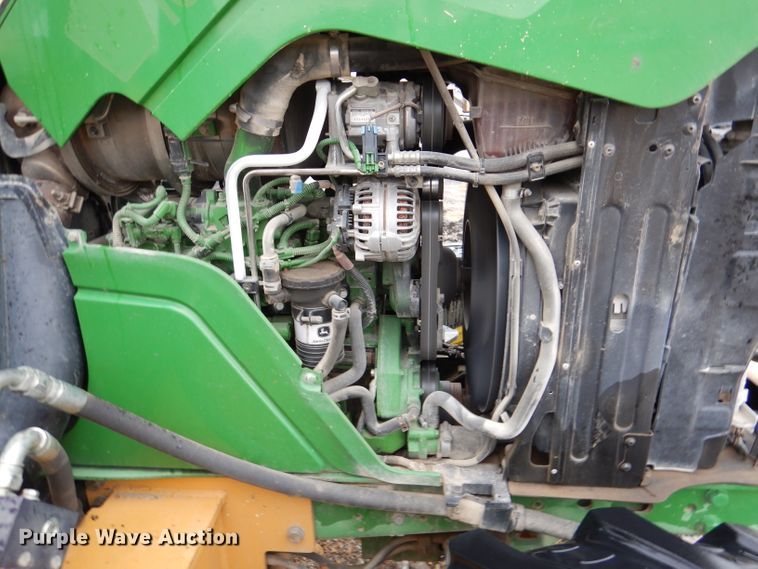 image for item DL2792 2013 John Deere 6105M  MFWD tractor