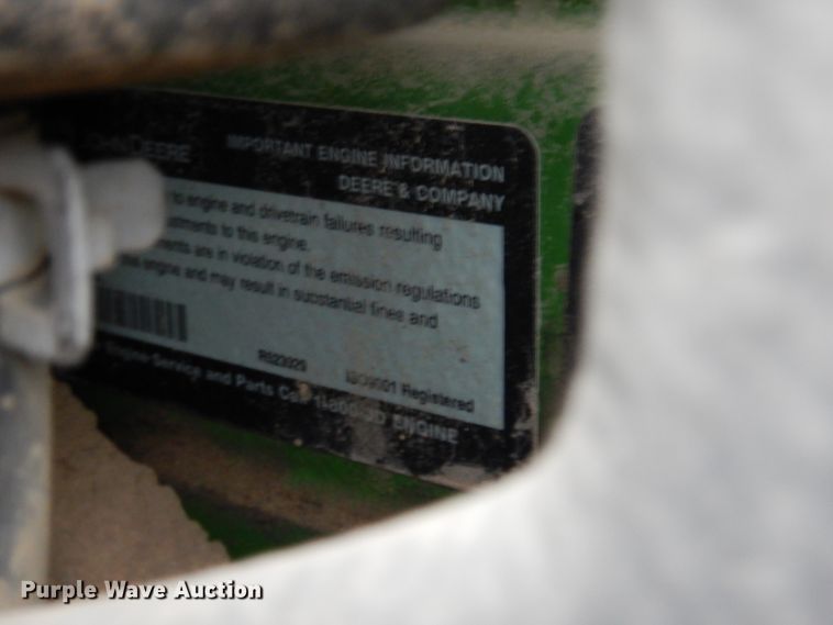 image for item DL2792 2013 John Deere 6105M  MFWD tractor