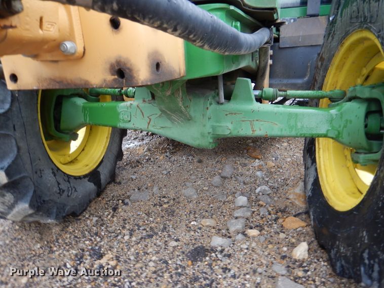 image for item DL2792 2013 John Deere 6105M  MFWD tractor